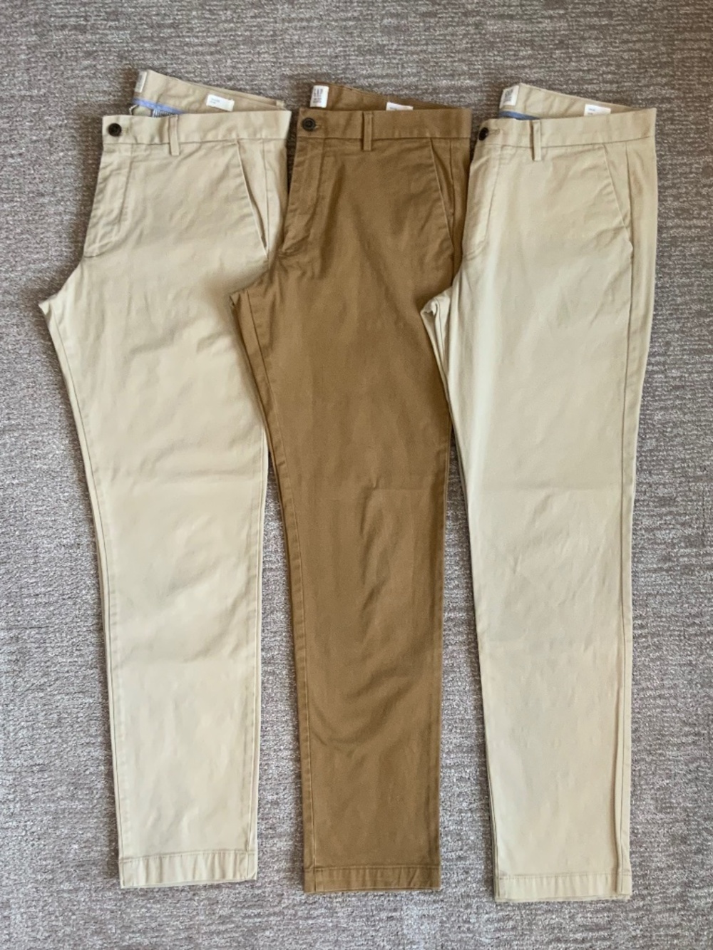 GAP Original Khakis in Slim Fit with GapFlex 34x32 Lot of (3)